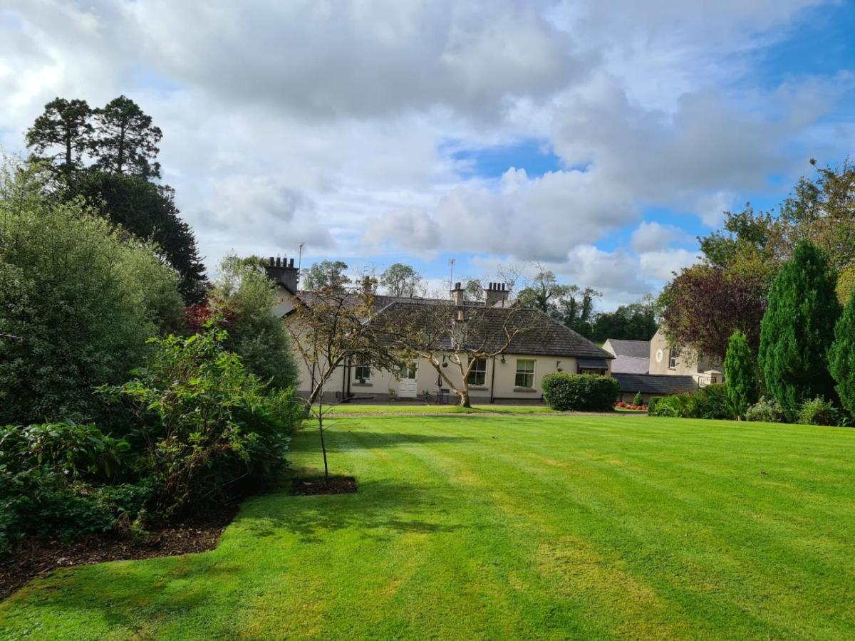 Banoge House Hotel Donaghcloney Exterior photo