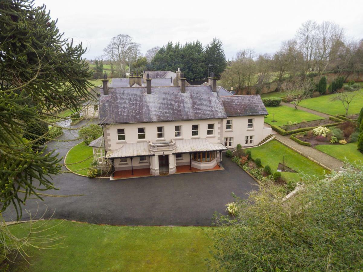 Banoge House Hotel Donaghcloney Exterior photo